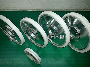 換向輪、導向輪、驅動輪